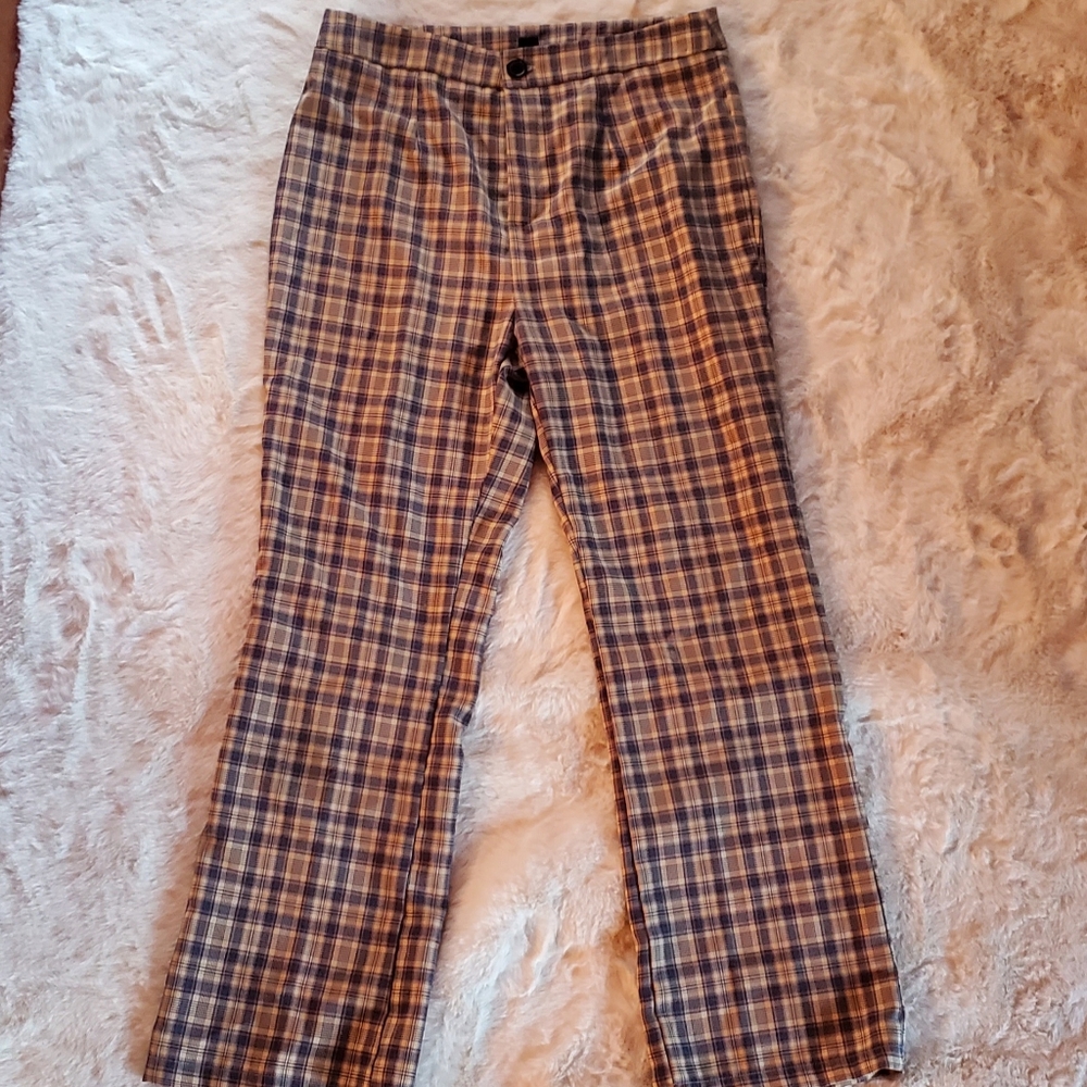 Straight leg plaid pants
